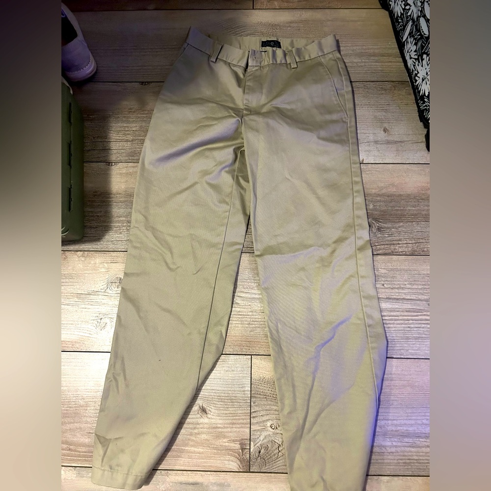 Izod men’s dress pants